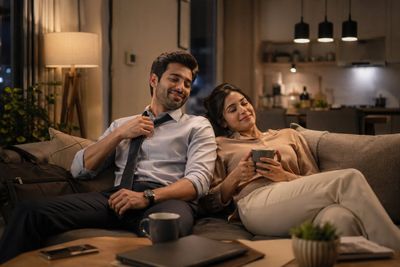 Evening Unwind in Modern Comfort