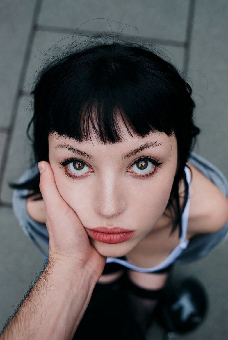Street Edge: A Candid Moment of Defiance