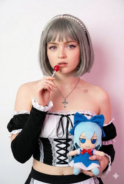 Cosplay Dreams: Sweet Lollipop Vibes