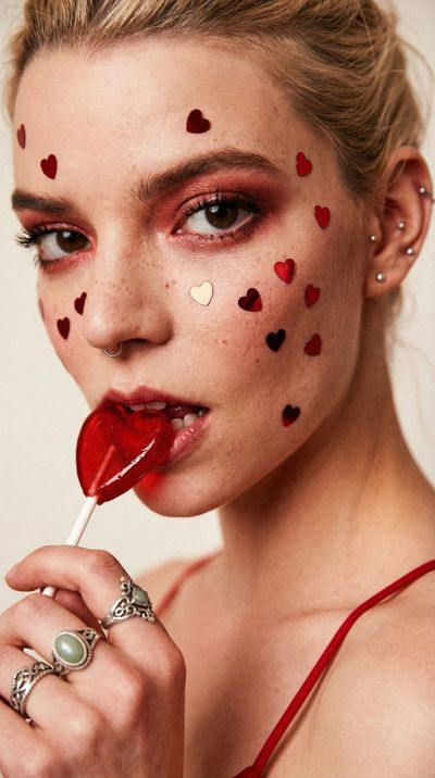 Valentine's Day Vibes: Moody Lollipop Moment