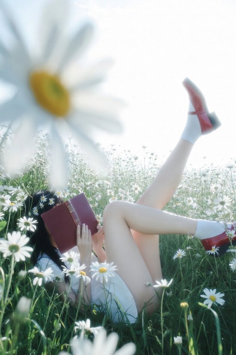 A Dreamy Summer Escape in Nature
