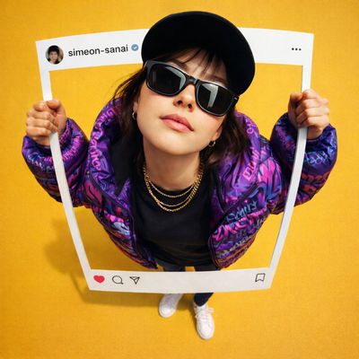 Breaking Free from the Frame: A Bold Instagram Escape