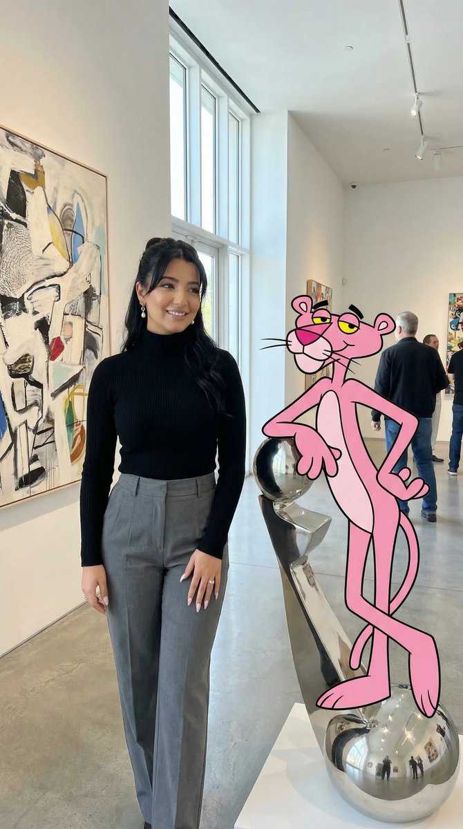 Chic Encounters at the Gallery