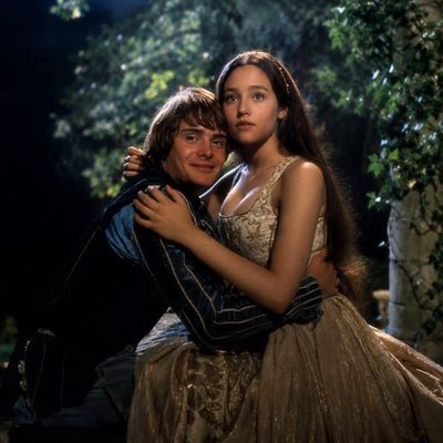 A Moonlit Embrace on the Garden Balcony