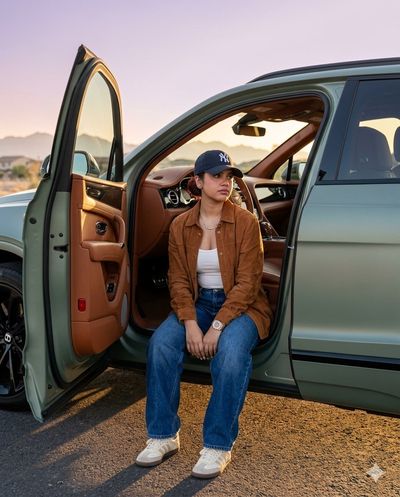 Golden Hour Pause in a Desert Suburb