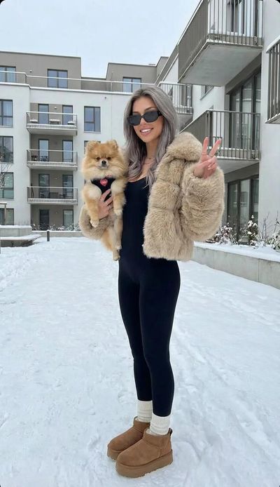 Chic Winter Vibes: A Fashionable Day Out