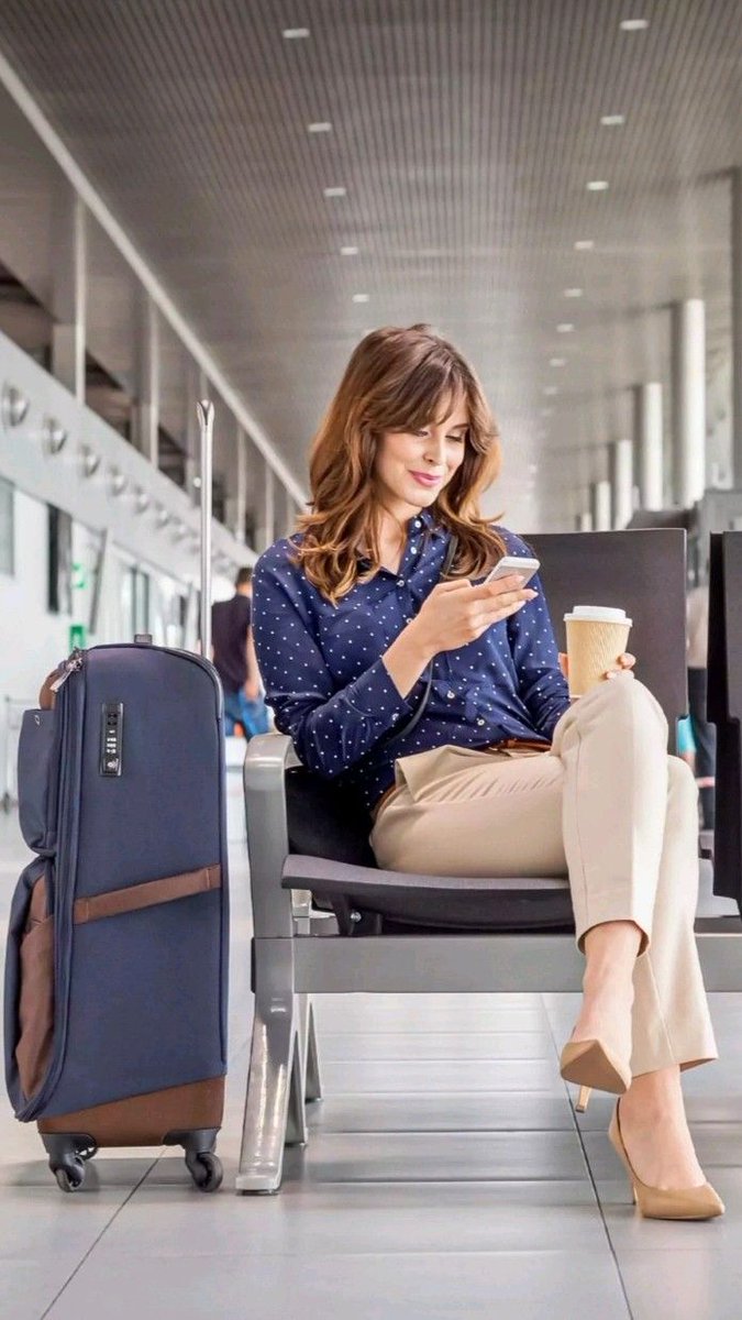 Elegance in Transit: A Modern Travel Scene