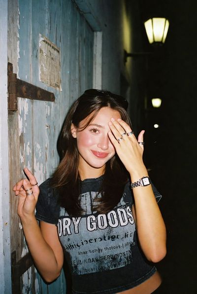 Urban Serenity: A Nighttime Encounter