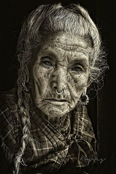 A Portrait of Timeless Grace
