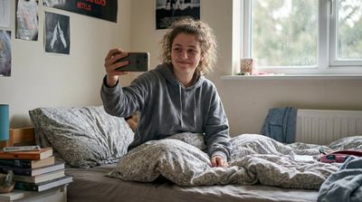 Unfiltered Realism: The Art of Spontaneous Photography