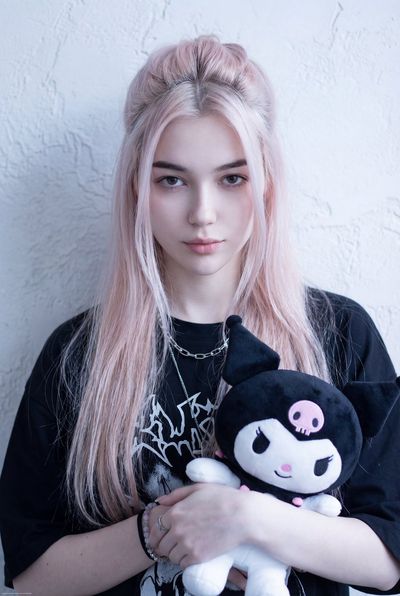 Chic Portrait of a Modern Influencer