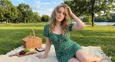 Billie Eilish’s Picnic Bliss in Vibrant Green