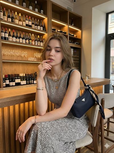 Effortless Elegance at the Bar