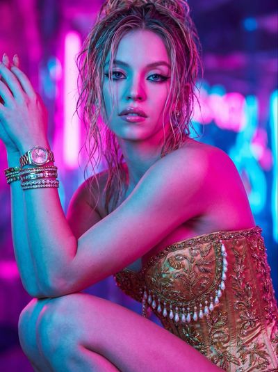 Golden Glamour in Neon Hues