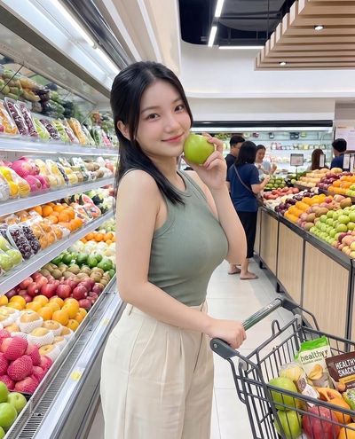 Fresh Finds in the Produce Aisle