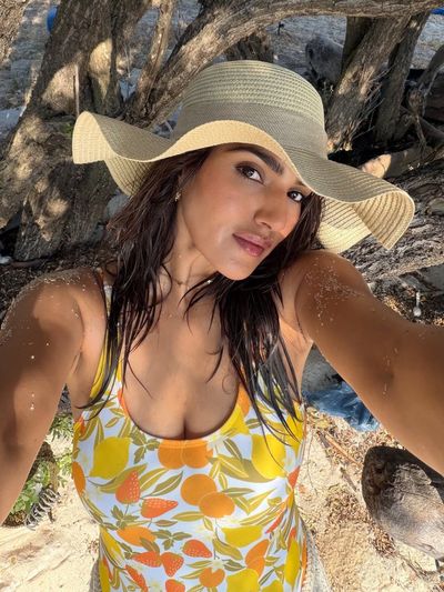 Tropical Vibes in Every Frame