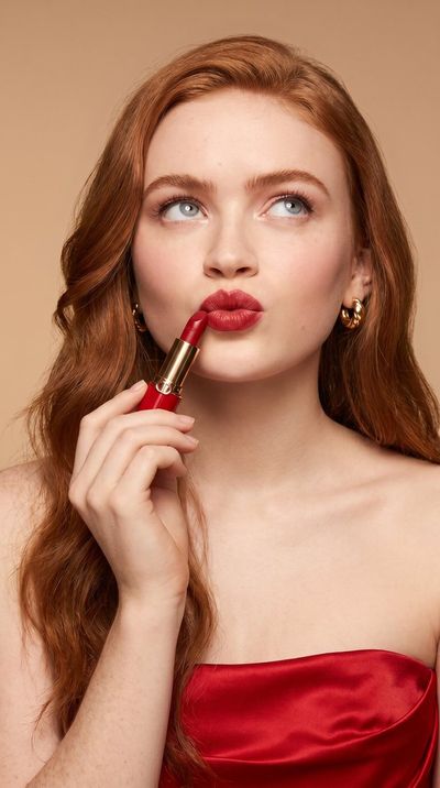The Allure of Bold Elegance