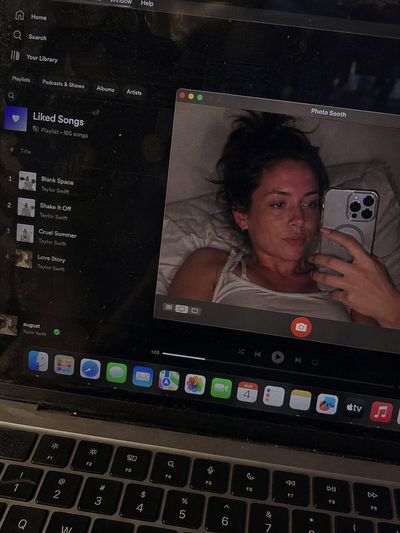 Digital Serenity: The MacBook Melange