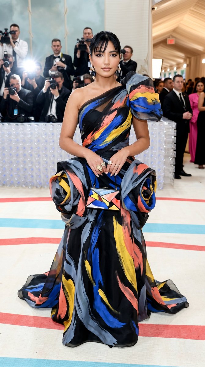 Avant-Garde Elegance at the Met Gala