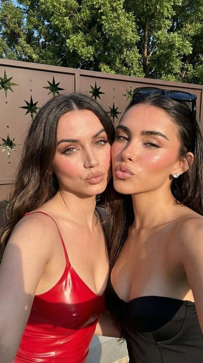 Kisses in the Spotlight: Celebrity Selfie Glam