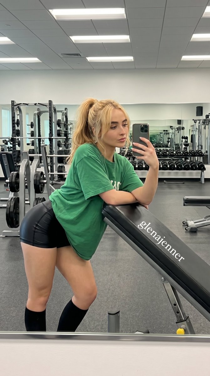 Elevate Your Gym Style with Celebrity Inspiration