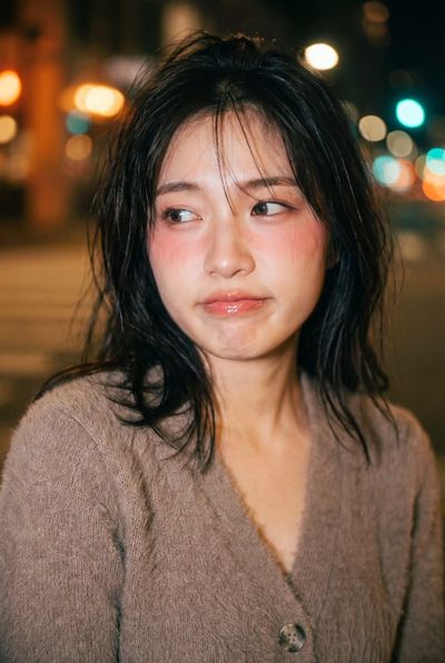 Tsundere Charm: A 90s-Inspired K-Pop Idol Portrait