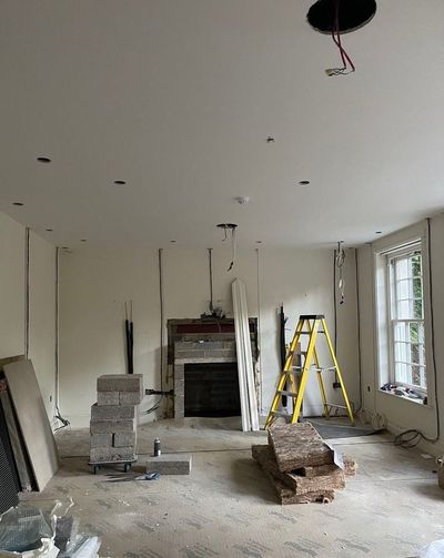 A Living Room Transformed: From Chaos to Elegance