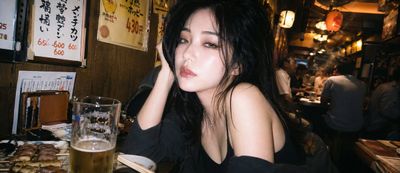 Capturing Essence: A Night in a Japanese Izakaya