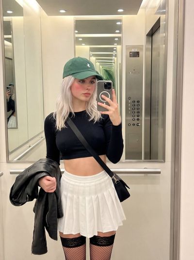 Nanobanana Vibes: A Selfie in the Moment