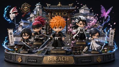 Ichigo Kurosaki stands heroically atop Soul Society's ruined gate