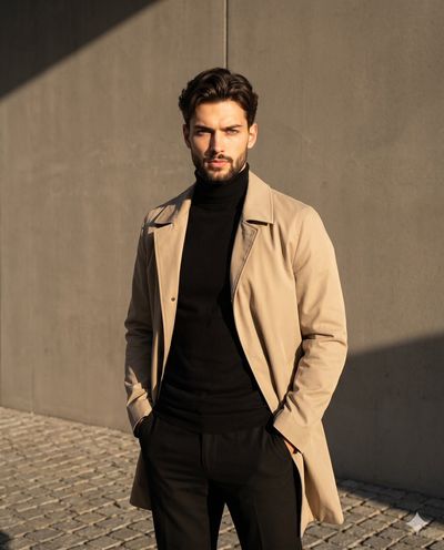 Urban Minimalism: The Power of Black and Beige in Fashion