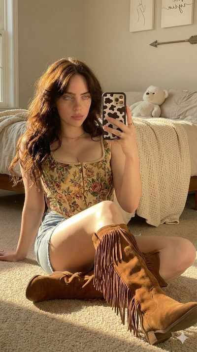 Sunlit Mirror Selfie in a Cozy Bedroom