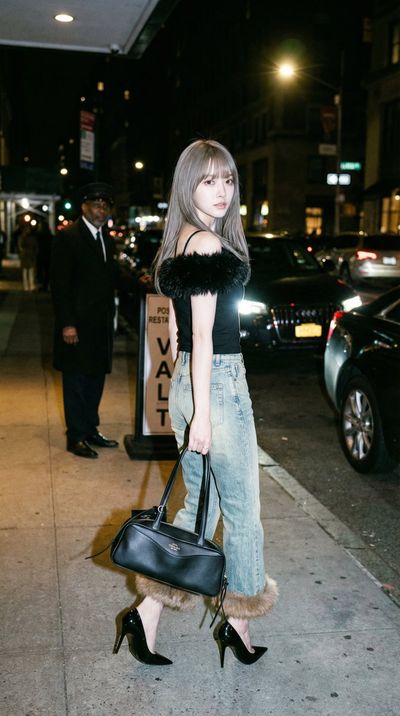 Candid Chic: A Night in the Spotlight