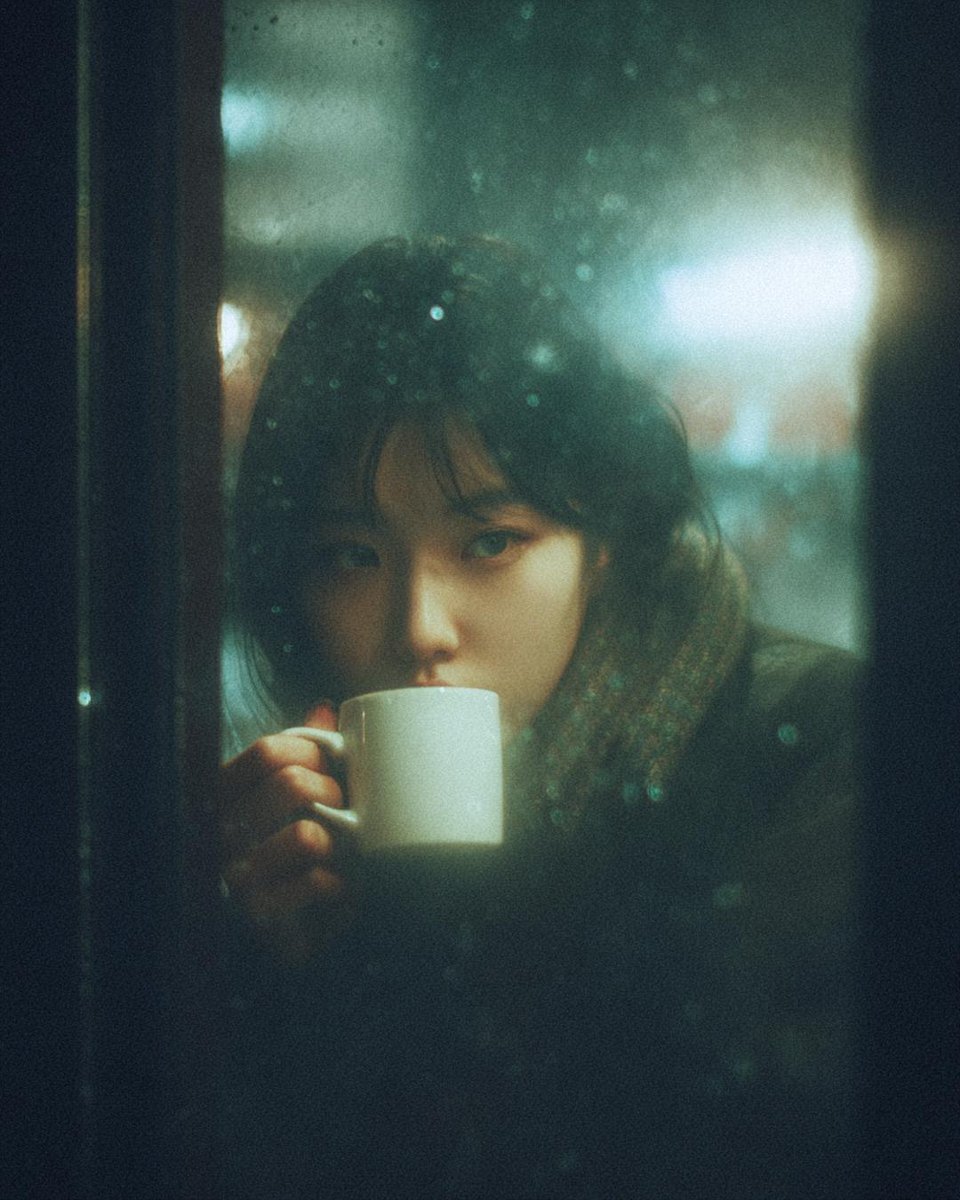 Nostalgic Night: A Café Dreamscape